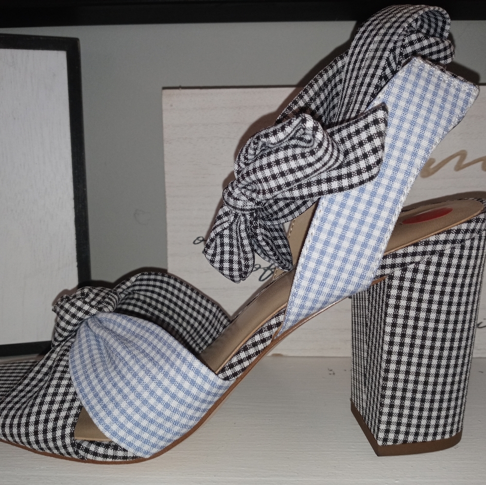 Ann Taylor Lili Gingham Knot Block Heel Sandals